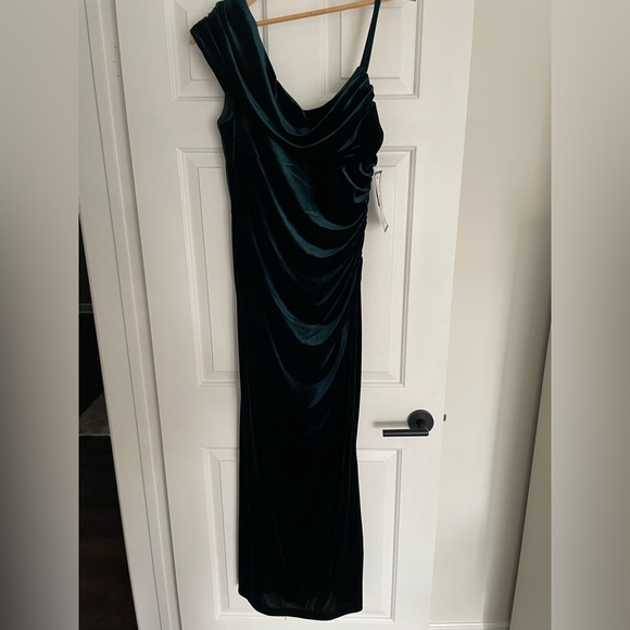 Velvet, maxi dress - Picture 1 of 5